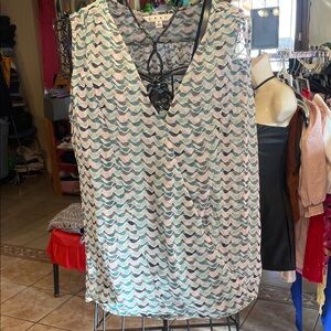 CAbi Wave Pattern Sleeveless Blouse